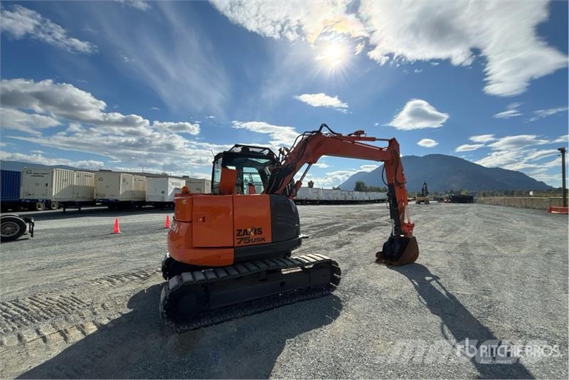 Hitachi ZX75USK-5B Tracked Excavator Koparki gąsienicowe