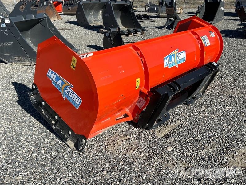 HLA 96 in Skid Steer Snow Pusher (Unused) Snežne daske i plugovi