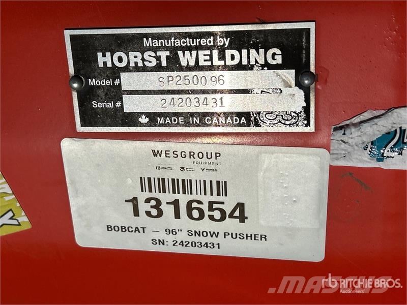 HLA 96 in Skid Steer Snow Pusher (Unused) Snežne daske i plugovi