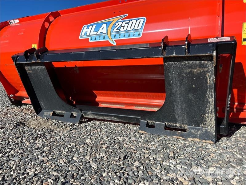 HLA 96 in Skid Steer Snow Pusher (Unused) Snežne daske i plugovi