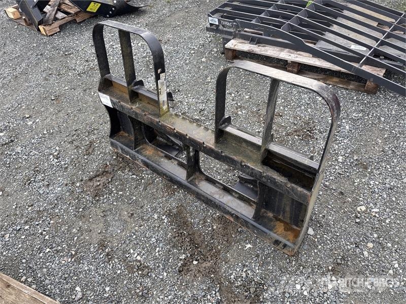 HLA Skid Steer Attachment Mounting Plate Ostale komponente