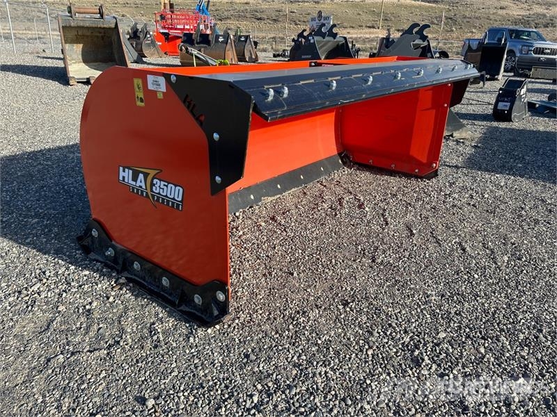 HLA SP350008 96 in Skid Steer Snow Pusher (Unused) Sniega naži un tīrītāji