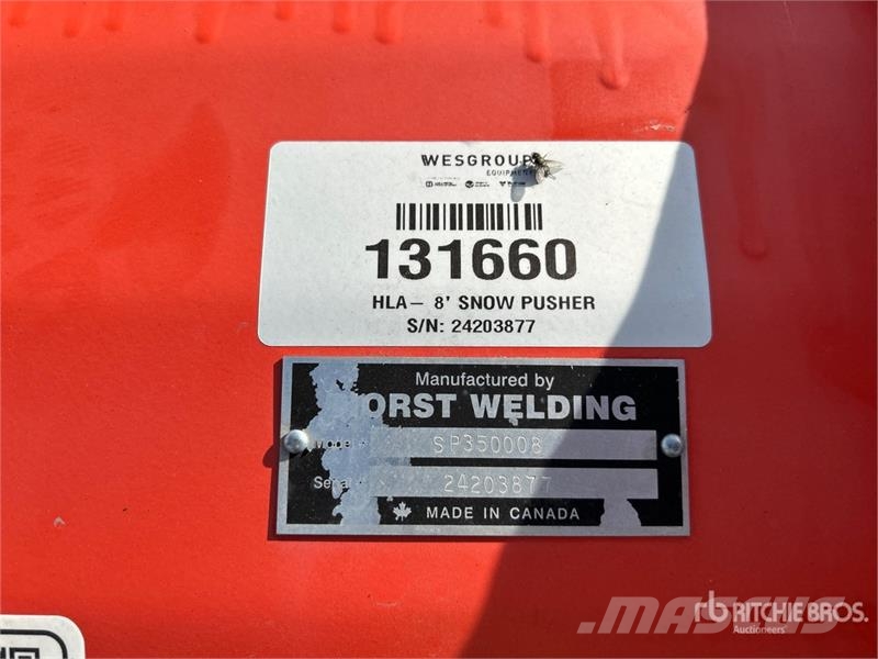HLA SP350008 96 in Skid Steer Snow Pusher (Unused) Snøploger- og skjær