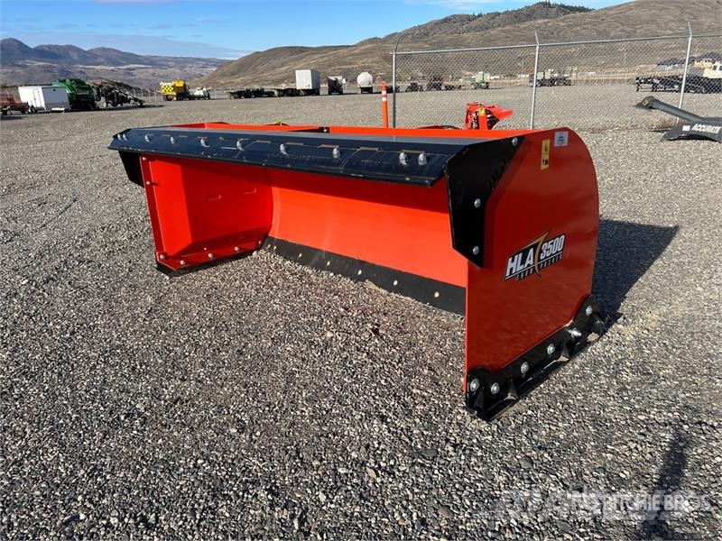 HLA SP350008 96 in Skid Steer Snow Pusher (Unused) Sniega naži un tīrītāji