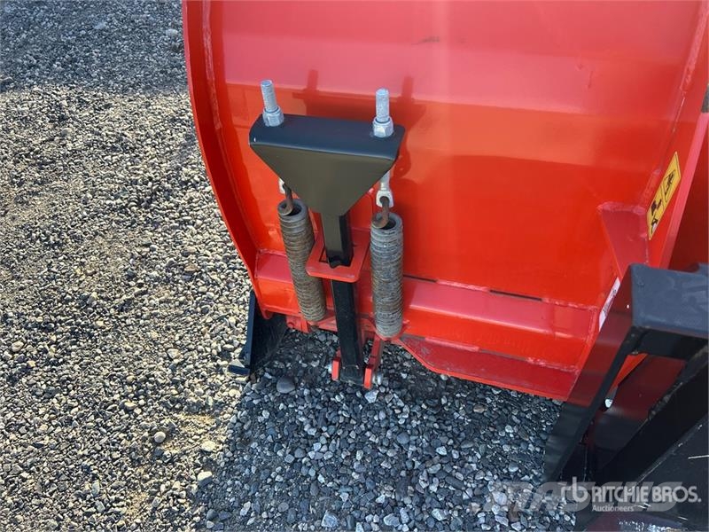 HLA SP350008 96 in Skid Steer Snow Pusher (Unused) Sniega naži un tīrītāji