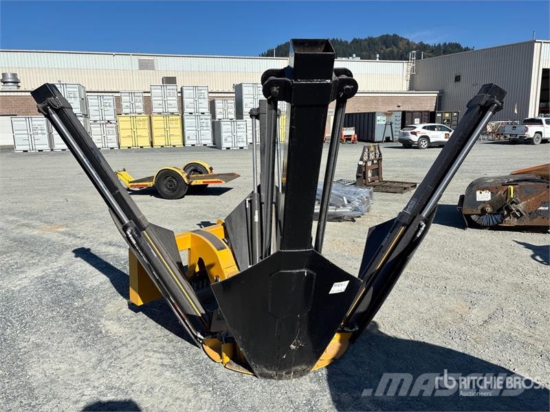  Holt 44 in Tree Spade معدات البناء - غير ذلك