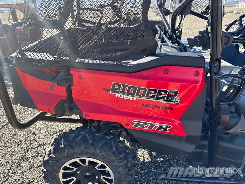 Honda Pioneer 1000 4x4 Utility Vehicle (Inoperable) Maszyny komunalne