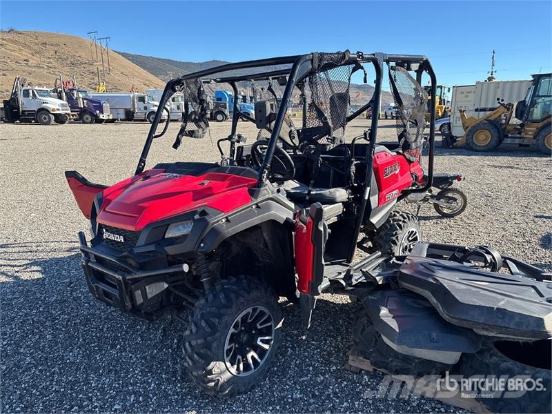 Honda Pioneer 1000 4x4 Utility Vehicle (Inoperable) Maszyny komunalne