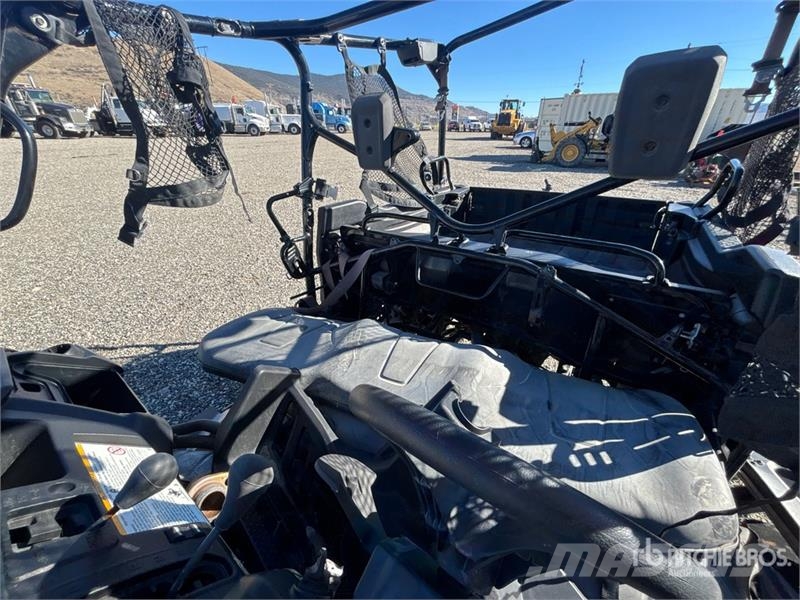 Honda Pioneer 1000 4x4 Utility Vehicle (Inoperable) Maszyny komunalne