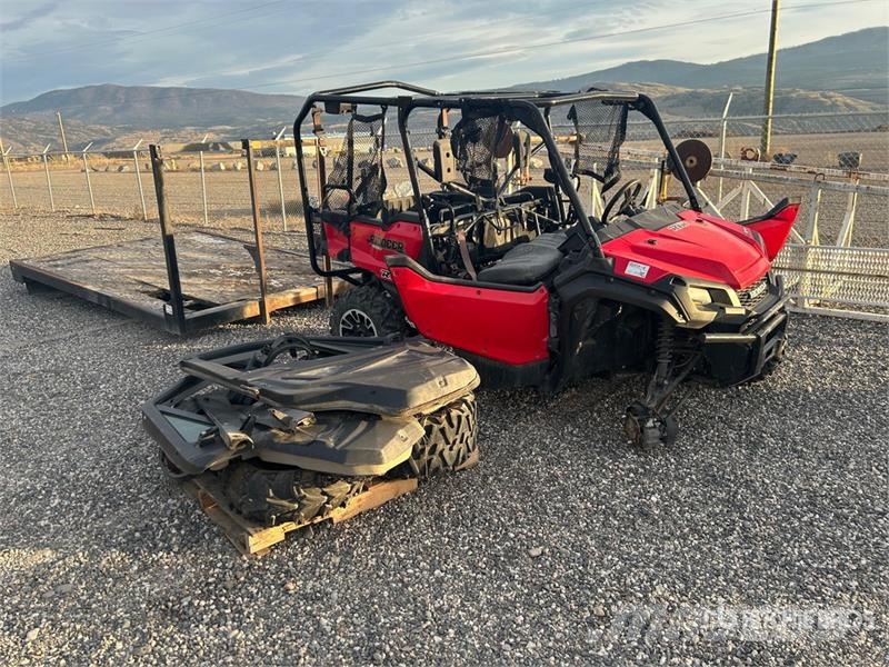 Honda Pioneer 1000 Side By Side (Inoperable) Automobili