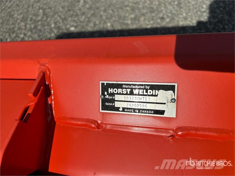 Horst Welding 96 in Skid Steer Snow Blade (Unused) Snøploger- og skjær