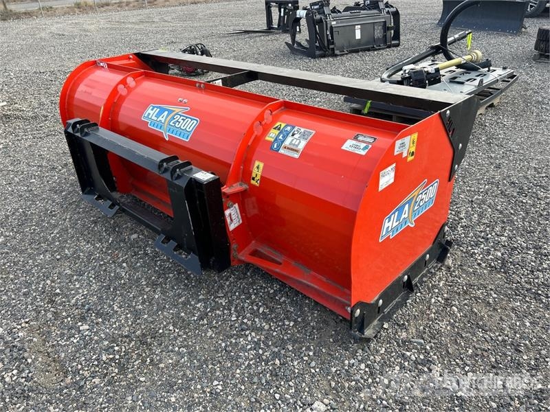 Horst Welding SP2500S96 96 in Skid Steer Snow Pusher (Unused) Snežne daske i plugovi