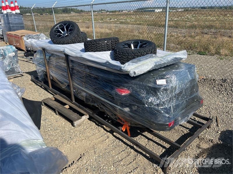  HQ100 Electric Black Six-Seater Golf Cart (Unused) Golfbil