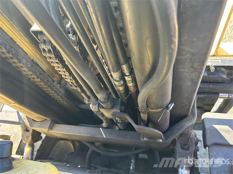Hyster H100 10000 lb Cushion Tire Forklift Інше