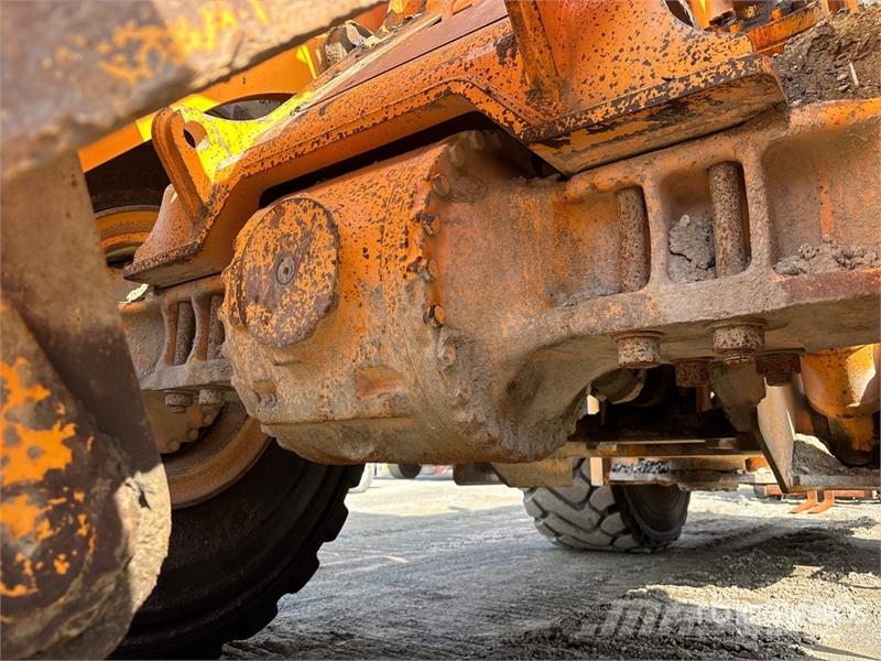 Hyundai HL780-9 Wheel Loader Gumikerekes homlokrakodók