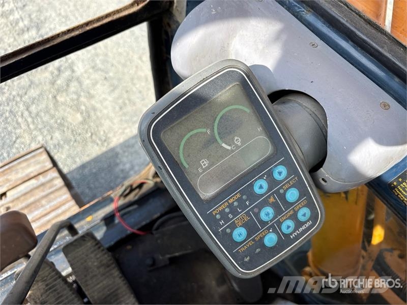 Hyundai HX130A LCR Crawler excavators