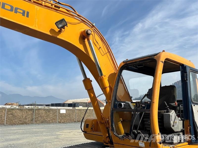 Hyundai HX130A LCR Crawler excavators