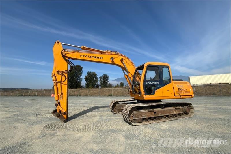 Hyundai Robex 130LC-3 Tracked Excavator Crawler excavators