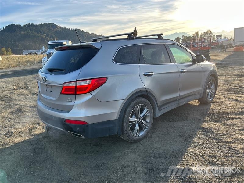 Hyundai Santa Fe XL AWD SUV Легковые автомобили