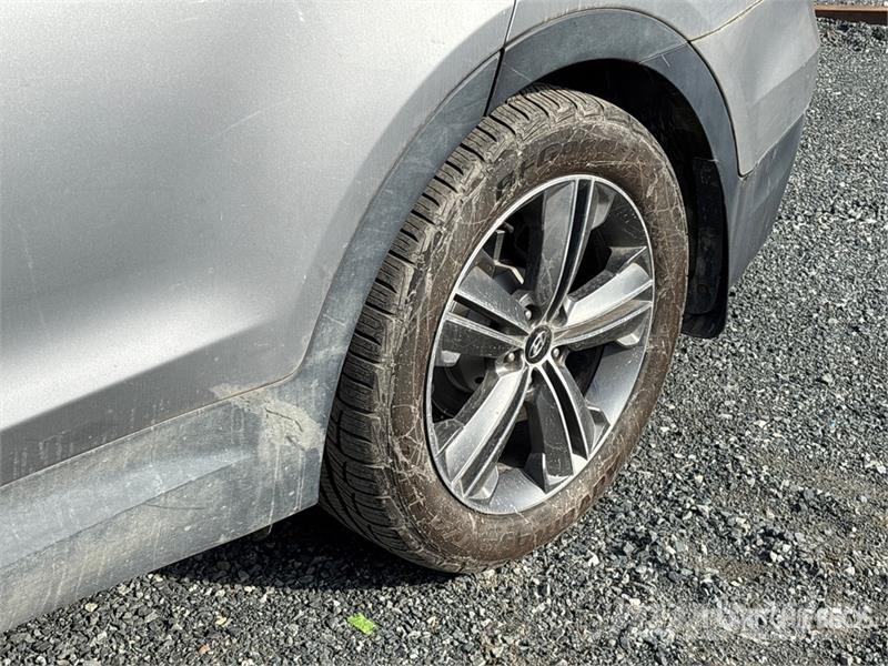 Hyundai Santa Fe XL AWD SUV Легковые автомобили