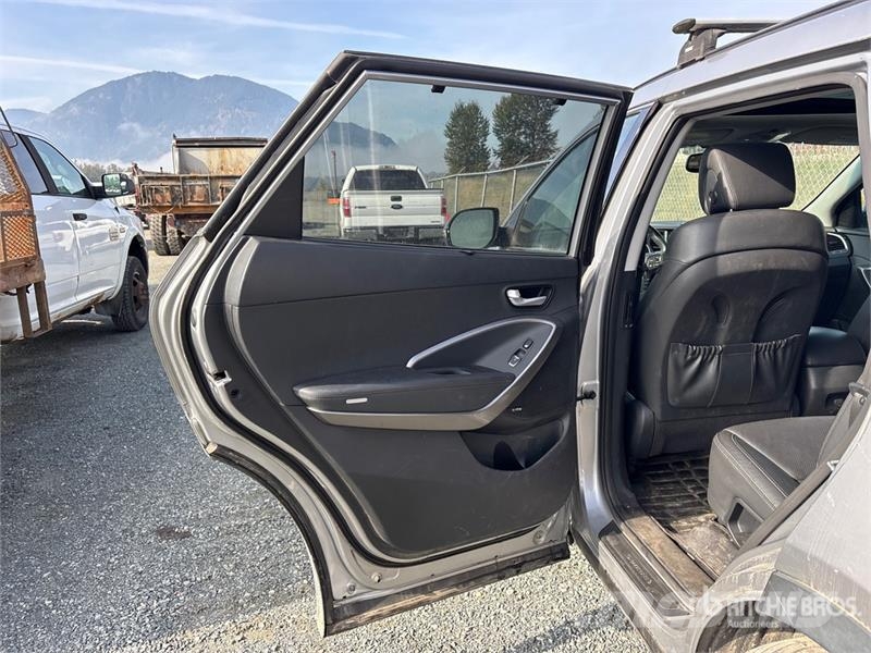 Hyundai Santa Fe XL AWD SUV Легковые автомобили
