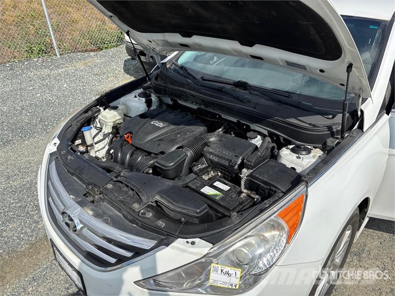 Hyundai Sonata Automobile Коли
