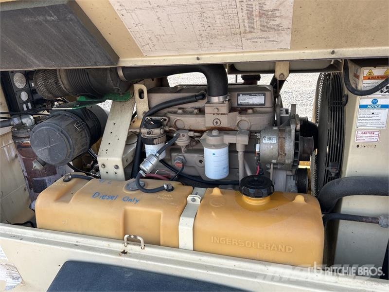Ingersoll Rand P185WJD Mobile Air Compressor (Inoperable) Compressors