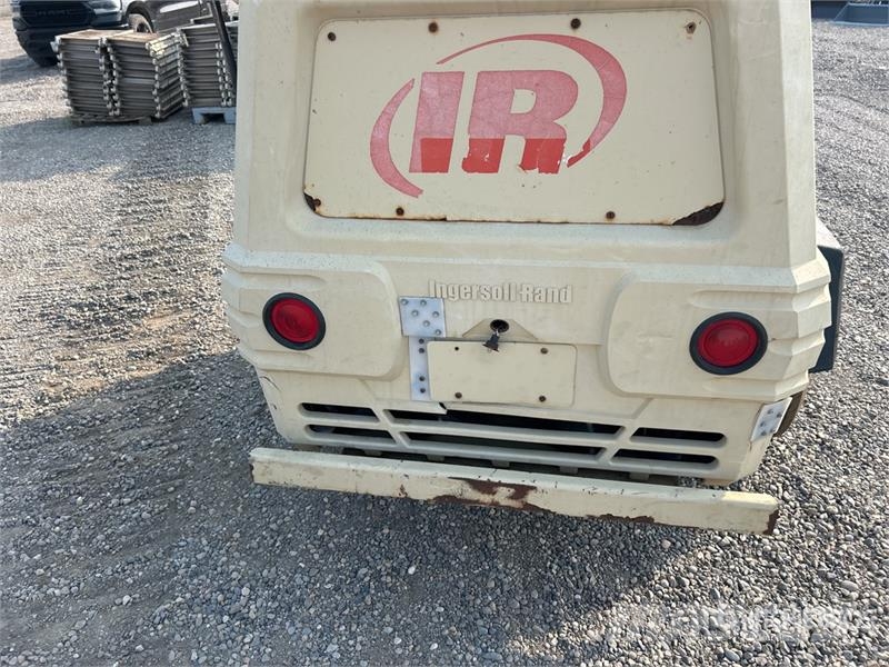 Ingersoll Rand P185WJD Mobile Air Compressor (Inoperable) Compressors
