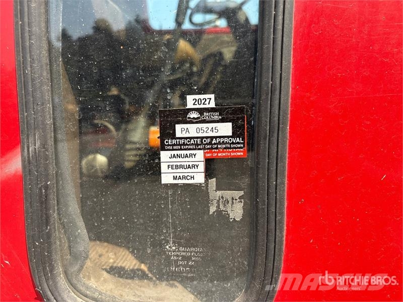International 2674 6x4 Van Truck Umpikorikuorma-autot