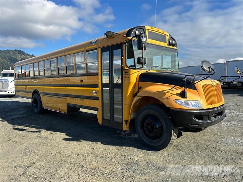 International 3000 Mini bus