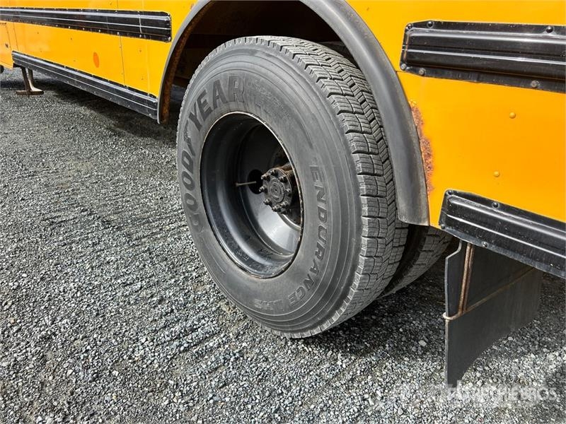 International 3000 Mini bus
