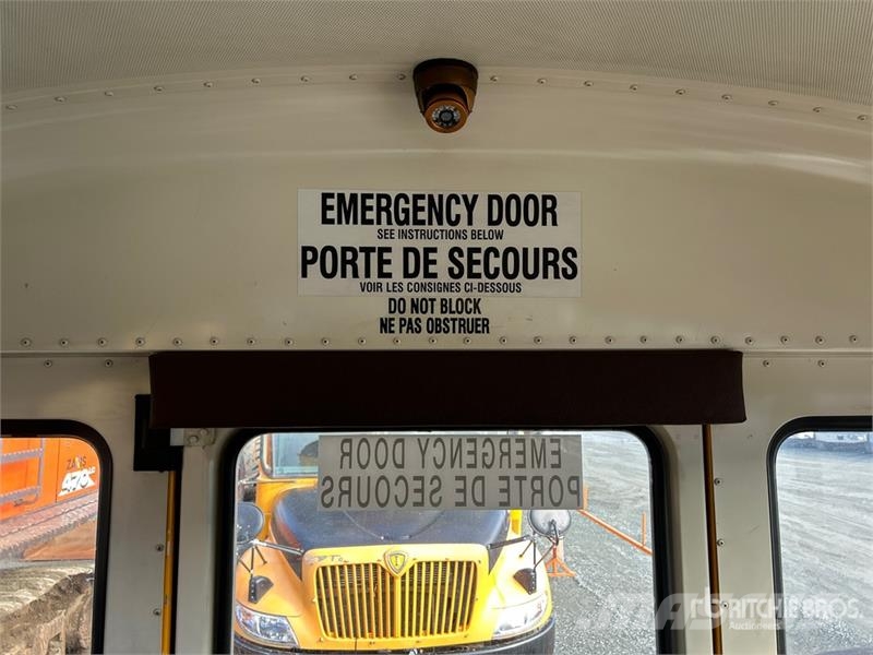 International 3000 Mini bus