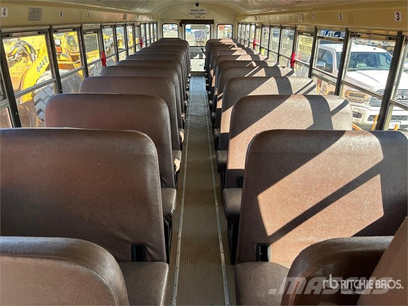 International 3000 Mini bus