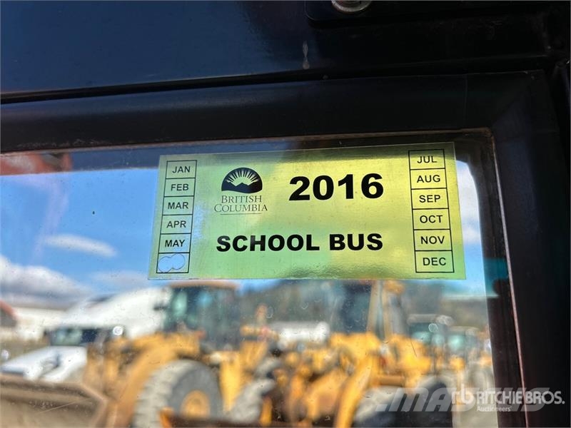 International 3000 Mini bus