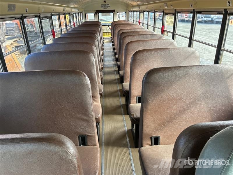 International 3000 Mini bus