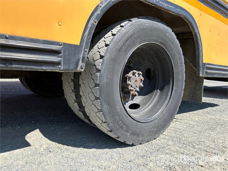 International 3800 Mini avtobusi