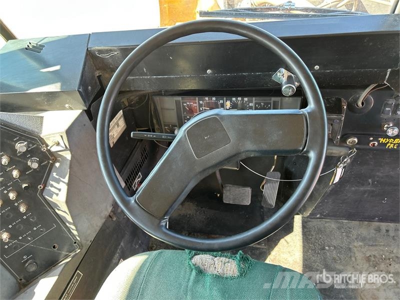 International 3800 Mini avtobusi