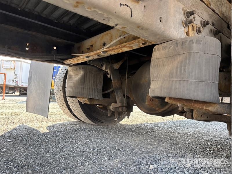 International 4300 Грузовики-Фургоны