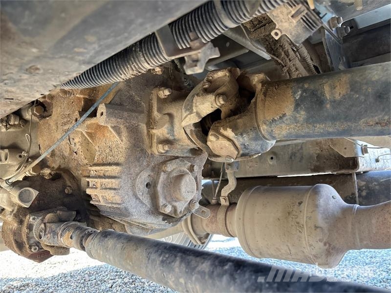 International 4300 水罐车