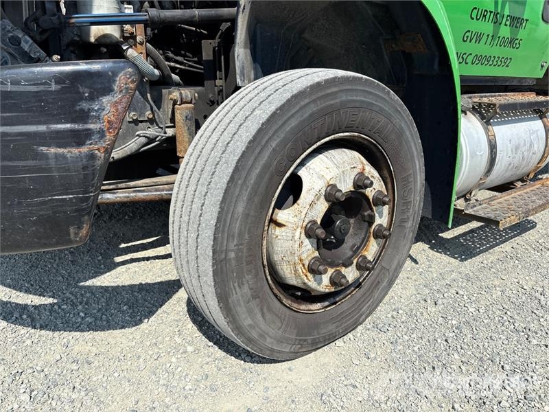 International 4300 Грузовики-Фургоны