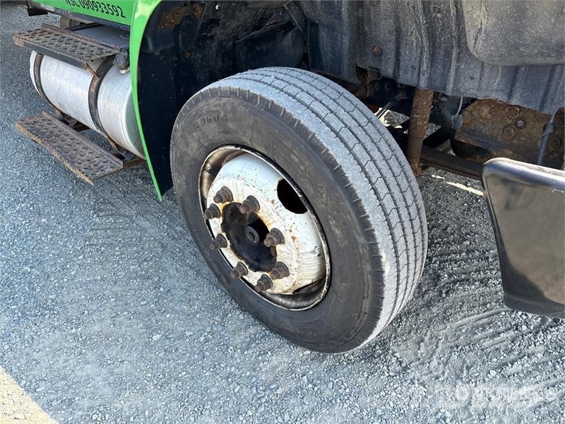 International 4300 Грузовики-Фургоны