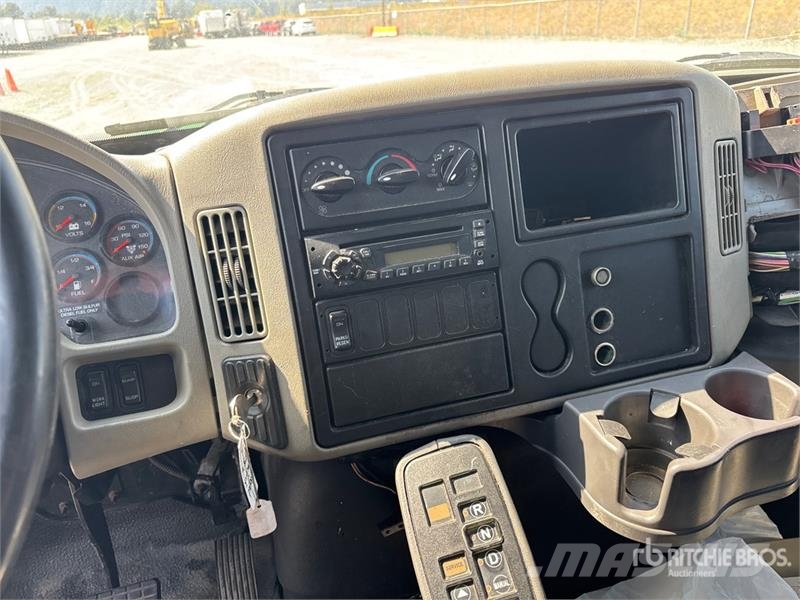 International 4300 Грузовики-Фургоны