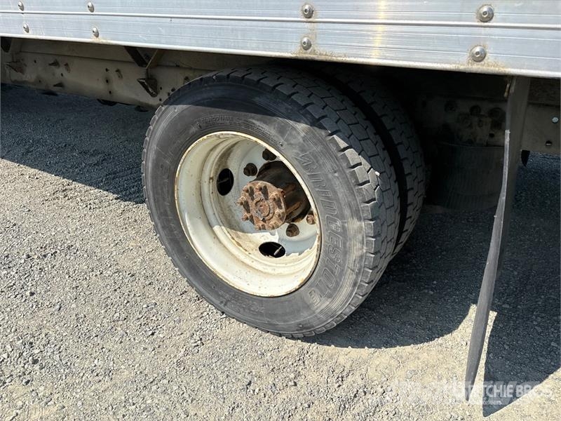 International 4300 Грузовики-Фургоны