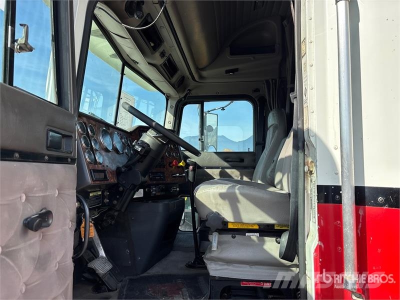 International 9200 Autotractoare