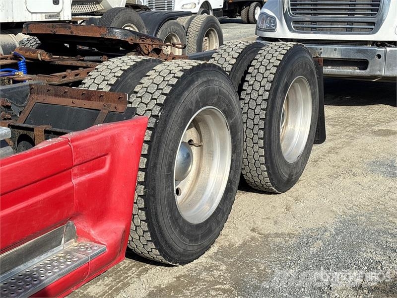 International 9200 Autotractoare