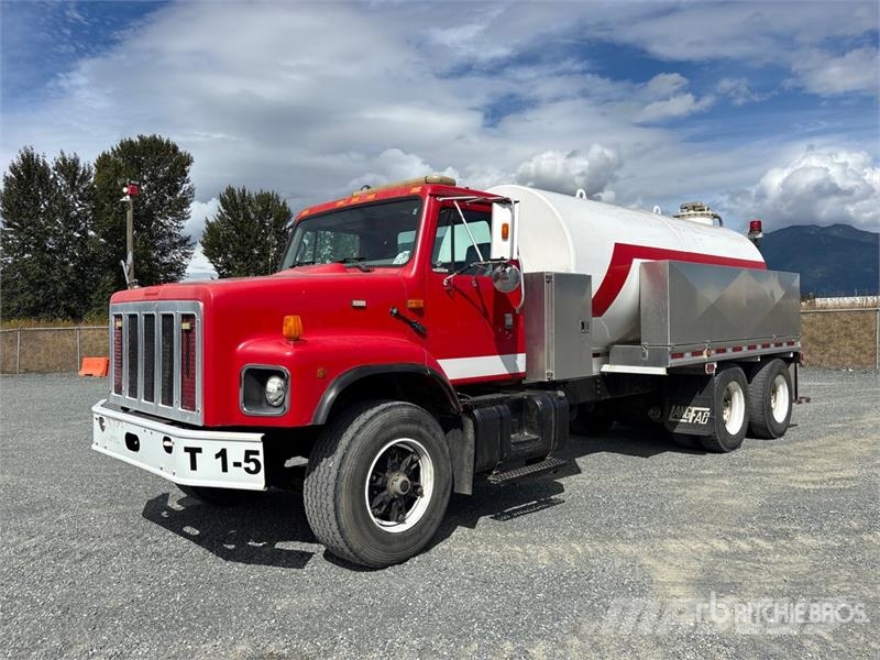 International F-2674 15457 L 6x4 Tanker Truck Tartályos teherautók