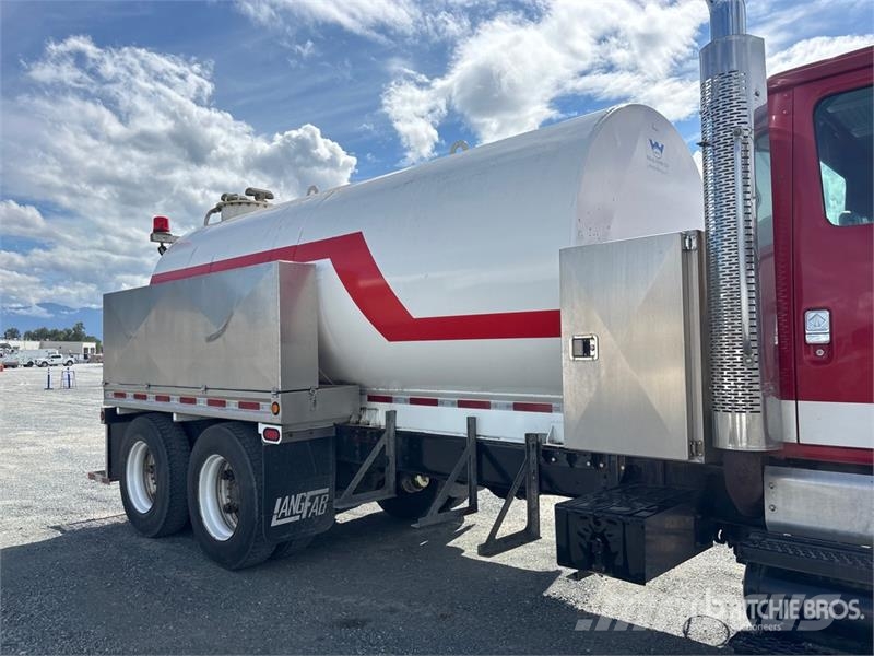 International F-2674 15457 L 6x4 Tanker Truck Tartályos teherautók