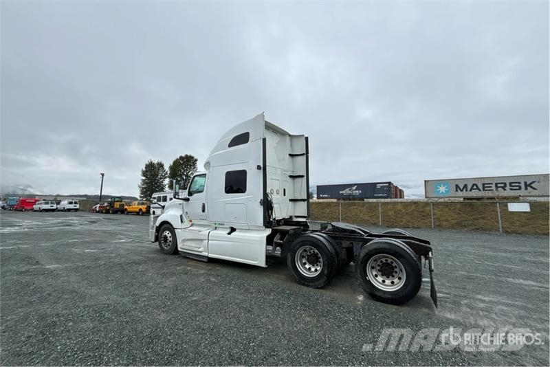 International LT625 中古トラクターヘッド | トレーラーヘッド