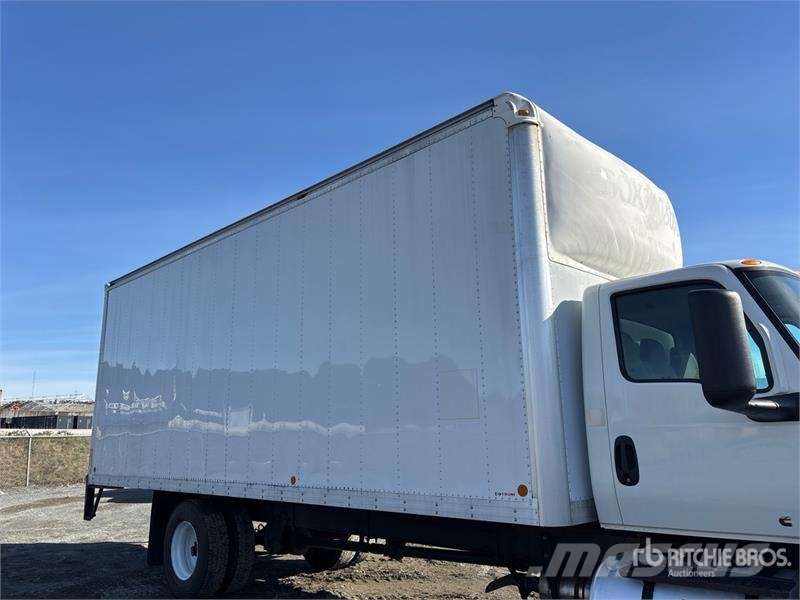 International MV607 4x2 Van Truck Fast kasse