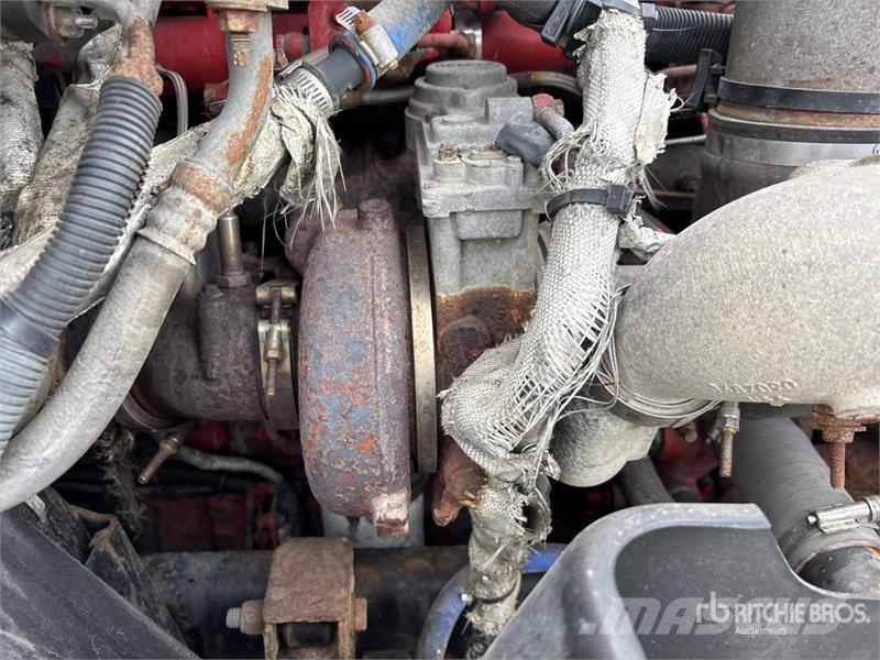 International Prostar+ 122 6x4 T/A Sleeper Truck Tractor Naudoti vilkikai